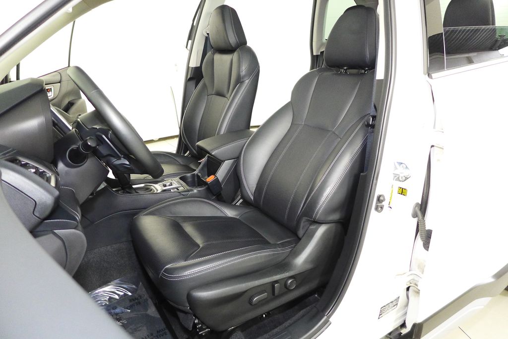 2024 Subaru Forester Touring 24