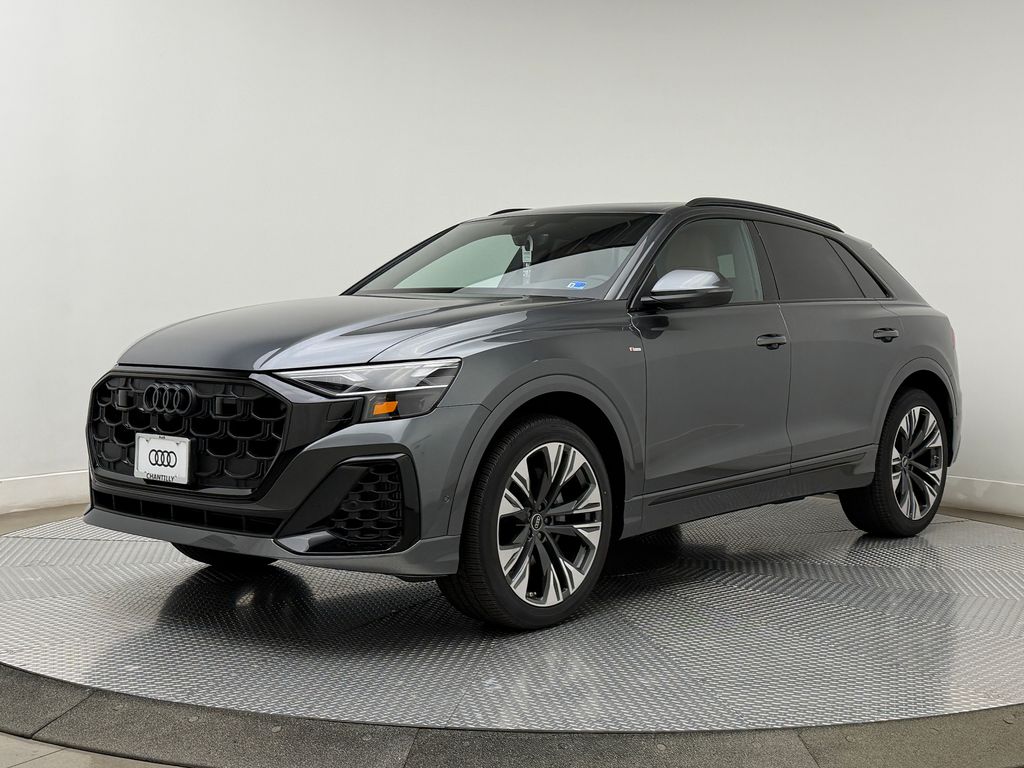 Thumbnail: 2026 Audi Q8 - 4