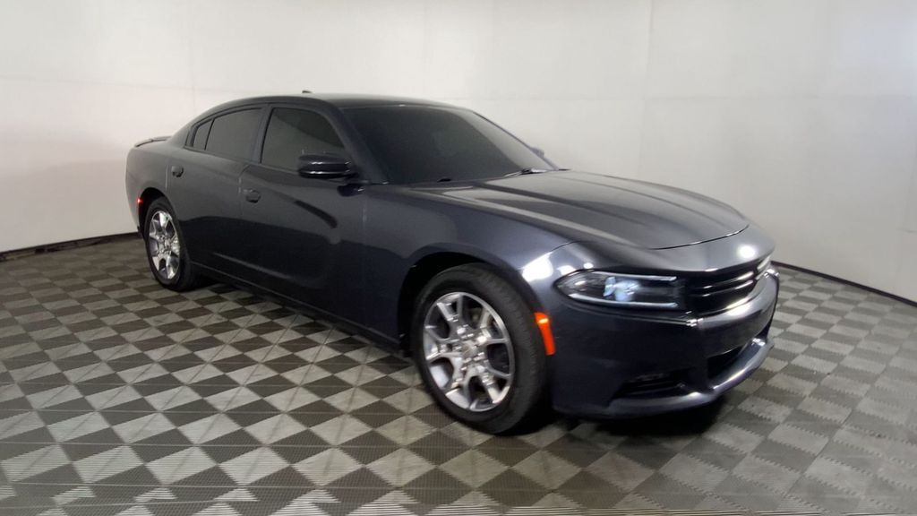 2016 Dodge Charger SXT 2