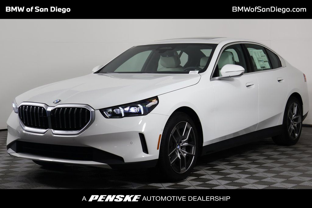 Thumbnail: 2027 BMW 5 Series - 1