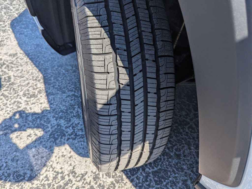 used 2020 Toyota RAV4 car, priced at $21,291