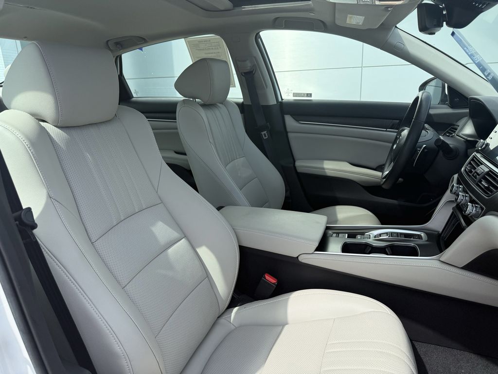 2022 Honda Accord Hybrid EX-L