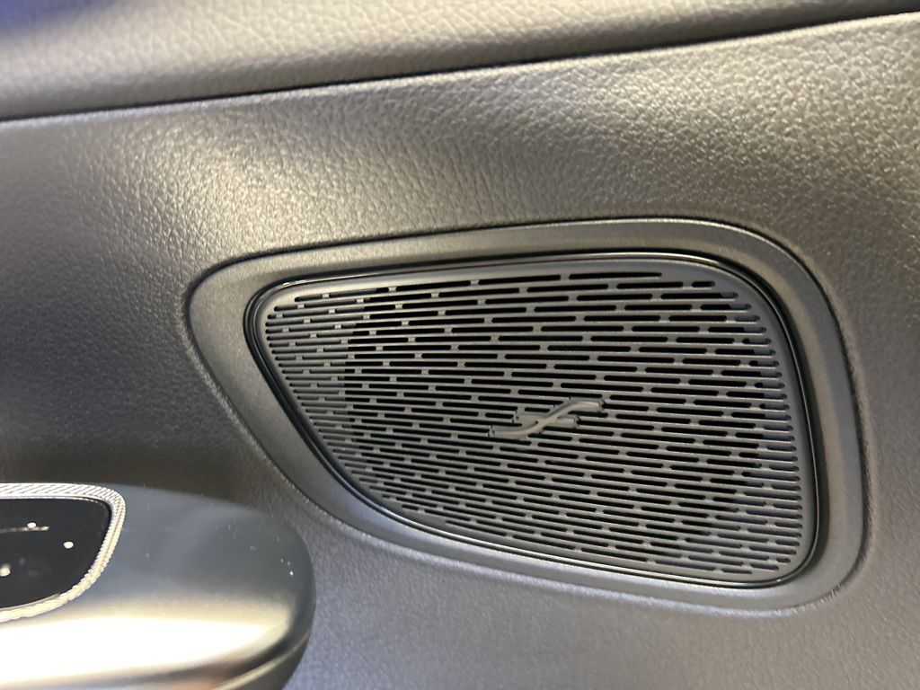 Thumbnail: 2026 Mercedes-Benz GLC - 23