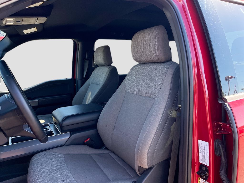 Used 2024 Red Ford XLT image 21