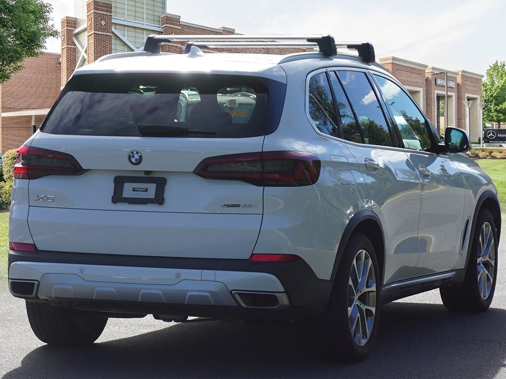 Thumbnail: 2022 BMW X5 - 6