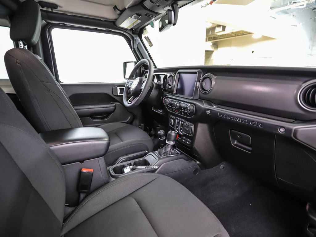 Thumbnail: 2023 Jeep Wrangler - 23