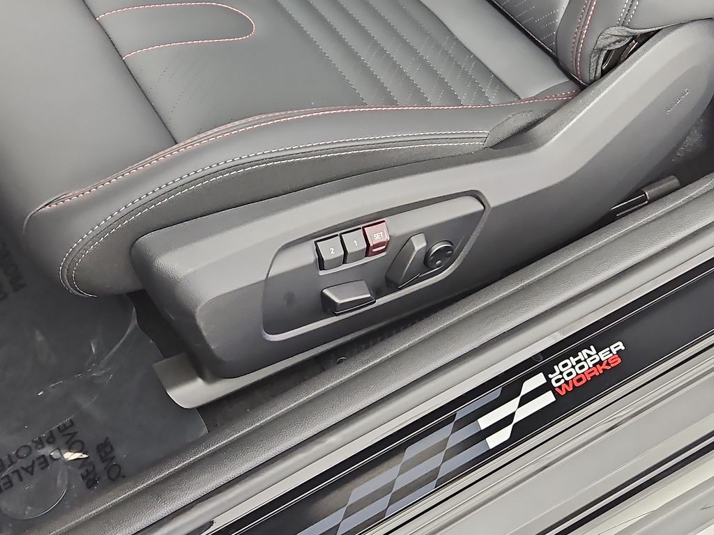 Thumbnail: 2026 MINI Cooper - 24