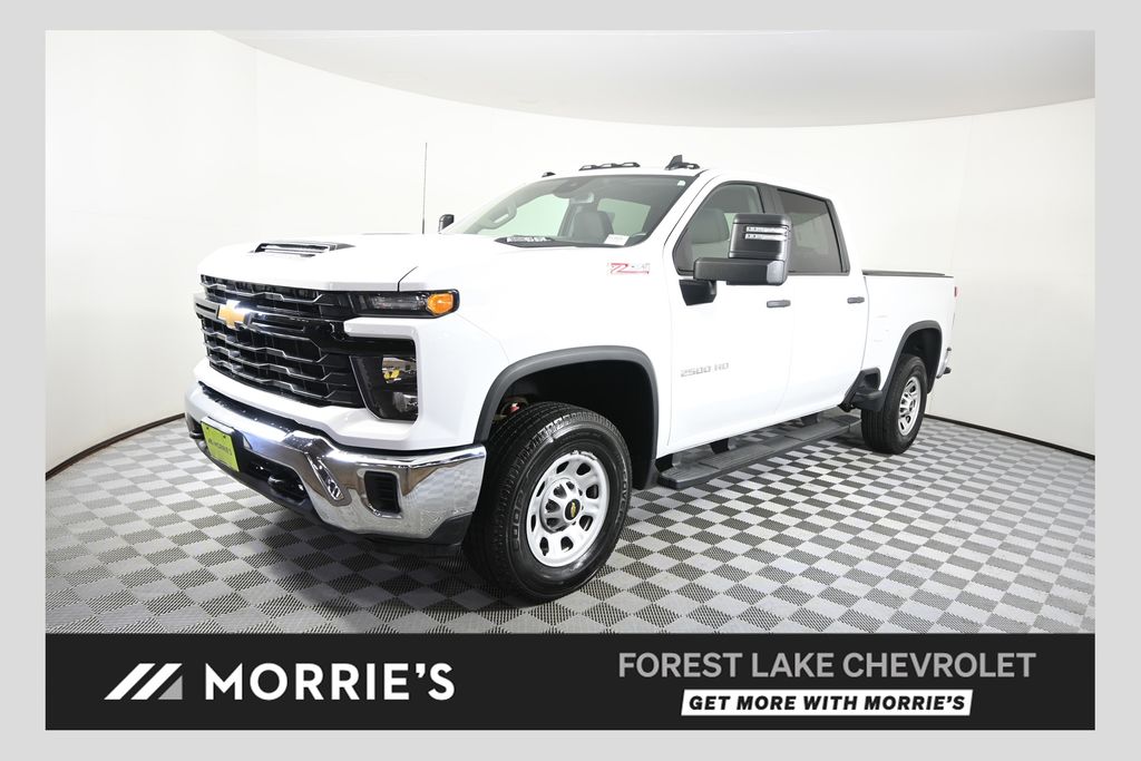 Summit White 2024 Chevrolet Silverado 2500HD Pickup Truck Four-Wheel Drive Automatic