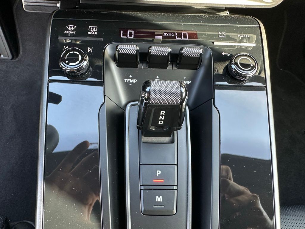 2024 Porsche 911 Carrera S 23