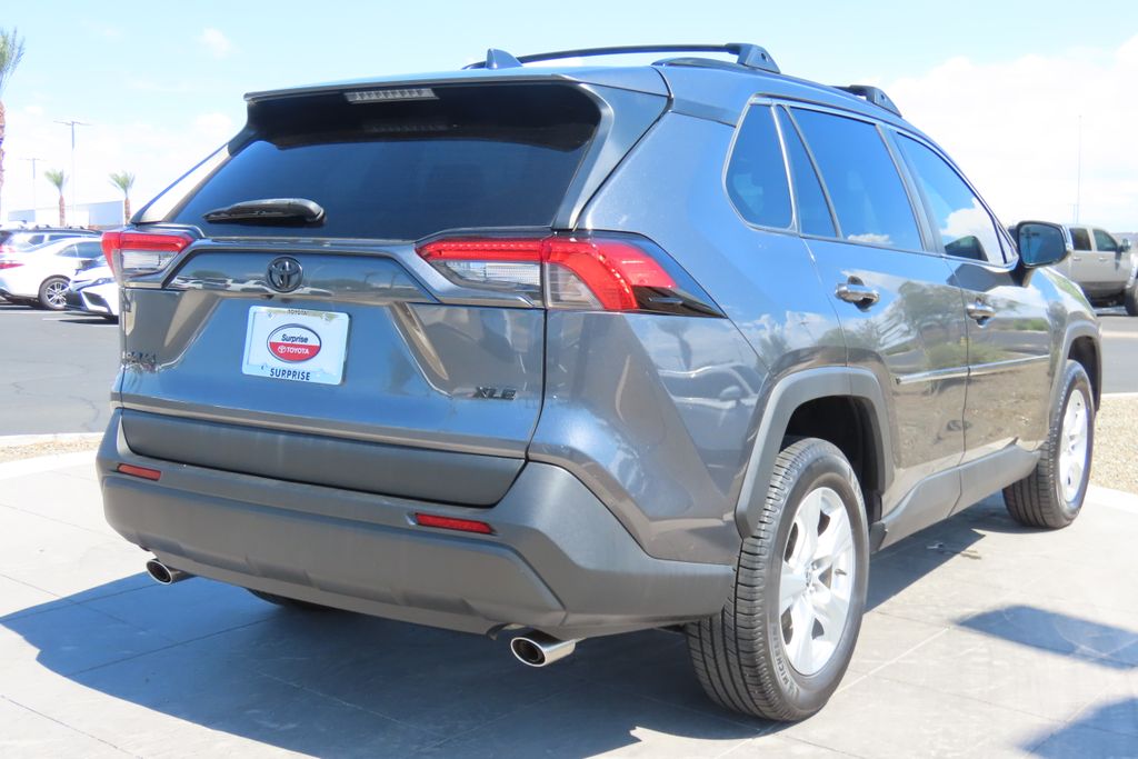 Thumbnail: 2021 Toyota RAV4 - 5