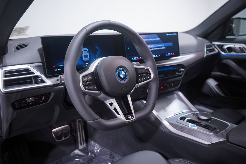 2025 BMW i4 eDrive40 6