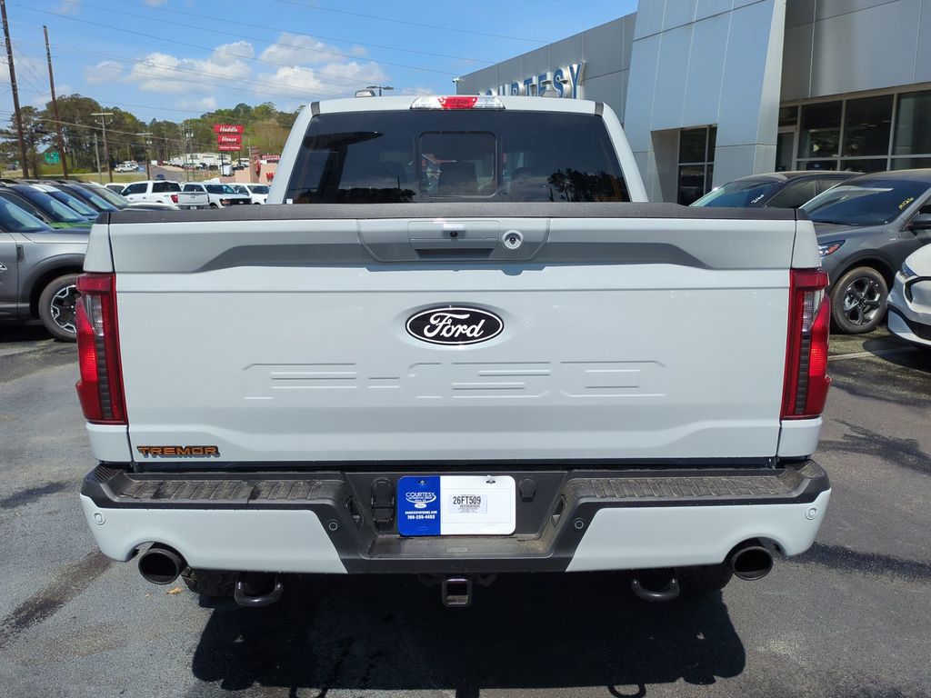 View vehicle photo 5