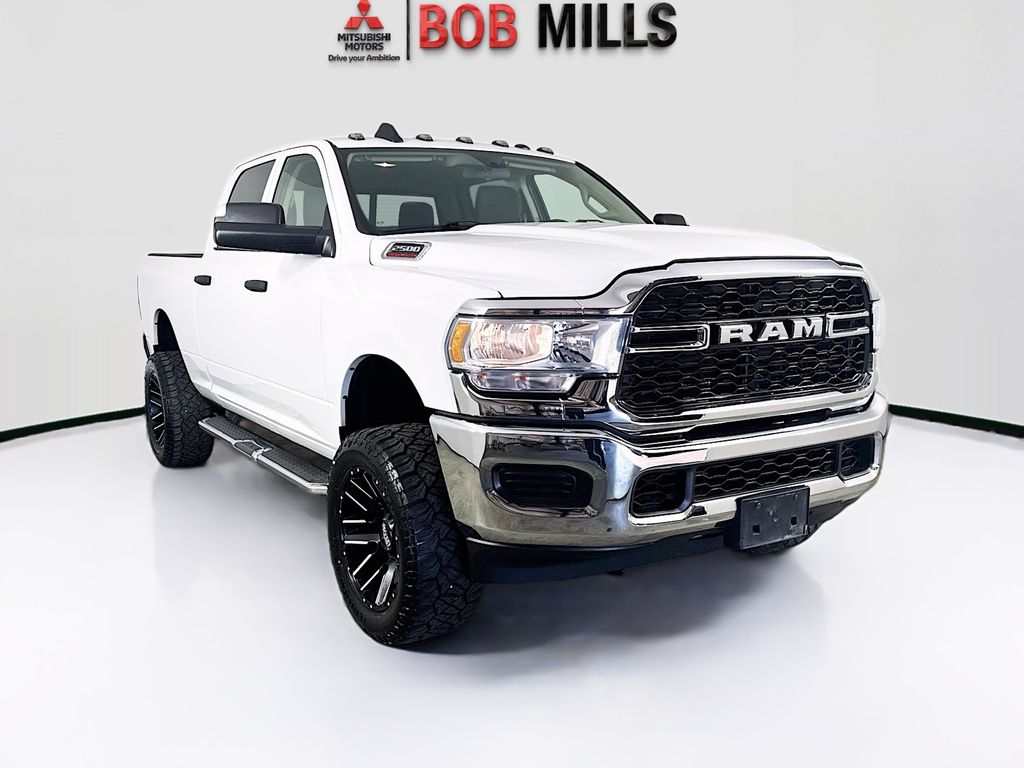 2020 RAM 2500 Tradesman Crew Cab 4WD