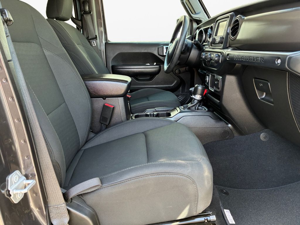 Used Car 2018 Jeep Wrangler  Unlimited Sport For Sale Under $25,000 In Austin, Texas