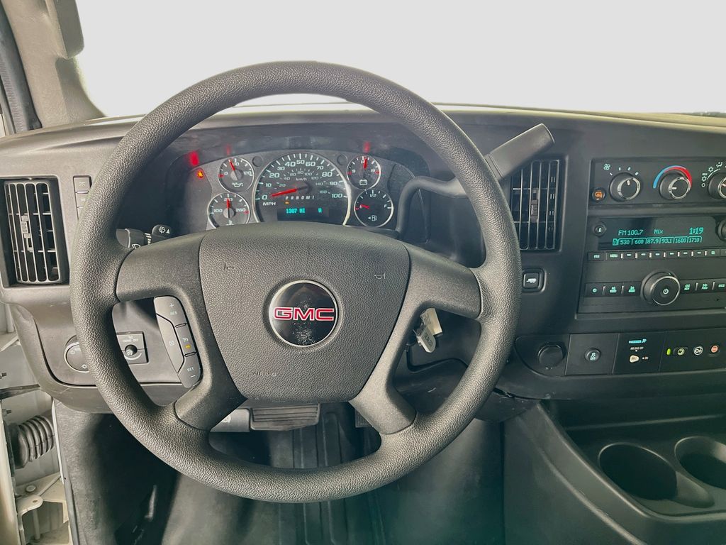Used 2025 White GMC Work Van image 11