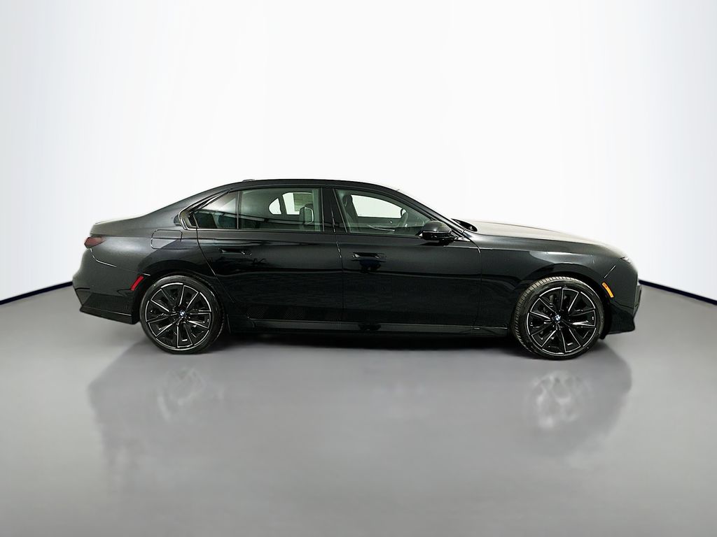 2025 BMW 7 Series 750e xDrive 4