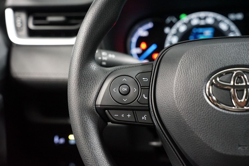 Thumbnail: 2025 Toyota RAV4 - 14