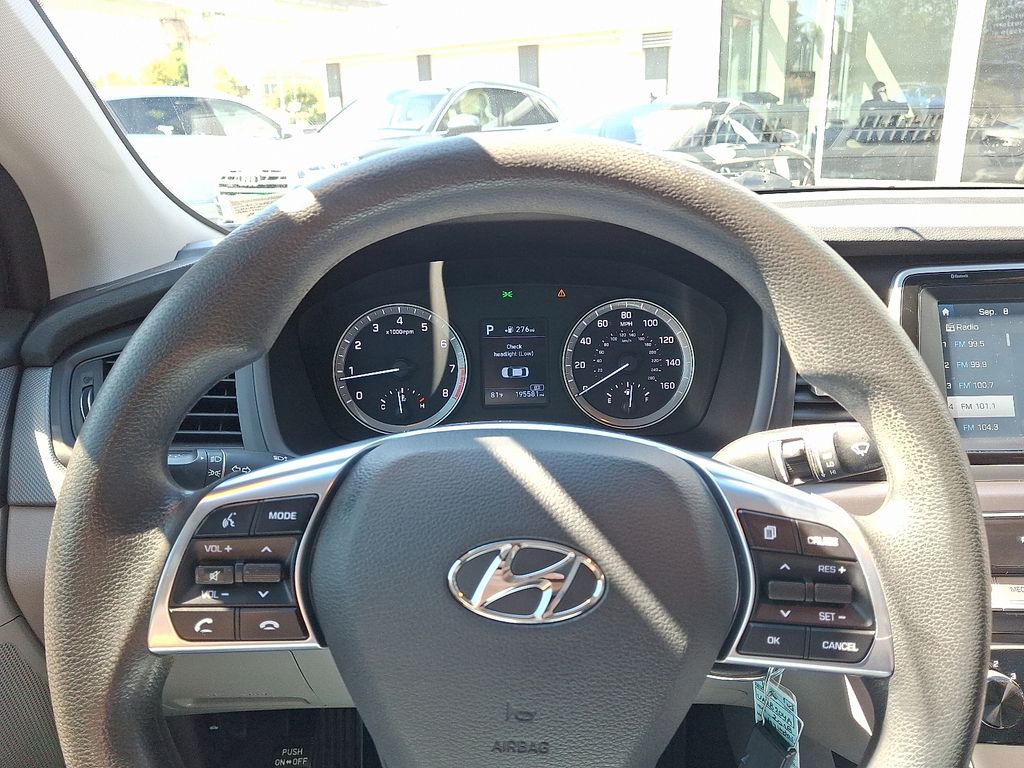 Thumbnail: 2018 Hyundai Sonata - 18