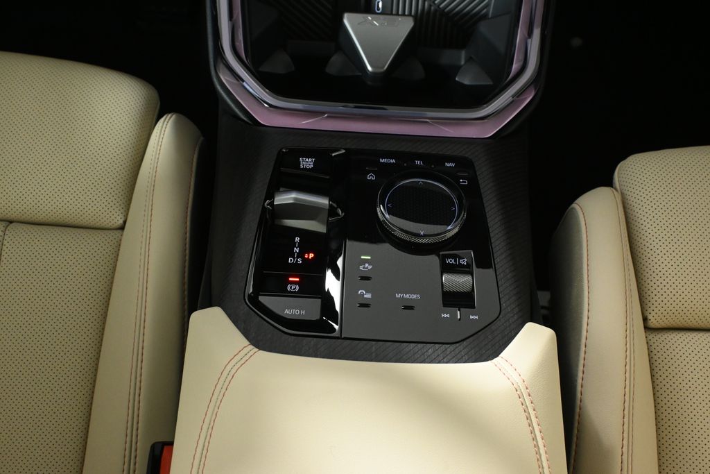 Thumbnail: 2026 BMW X3 - 23