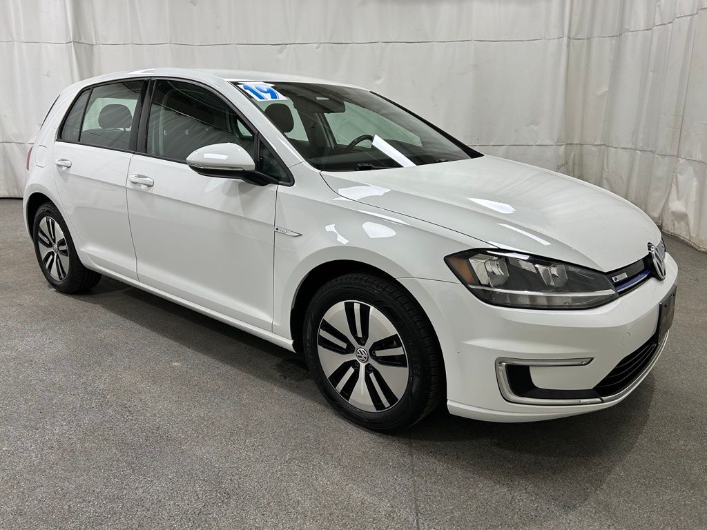 2019 Volkswagen e-Golf SE FWD