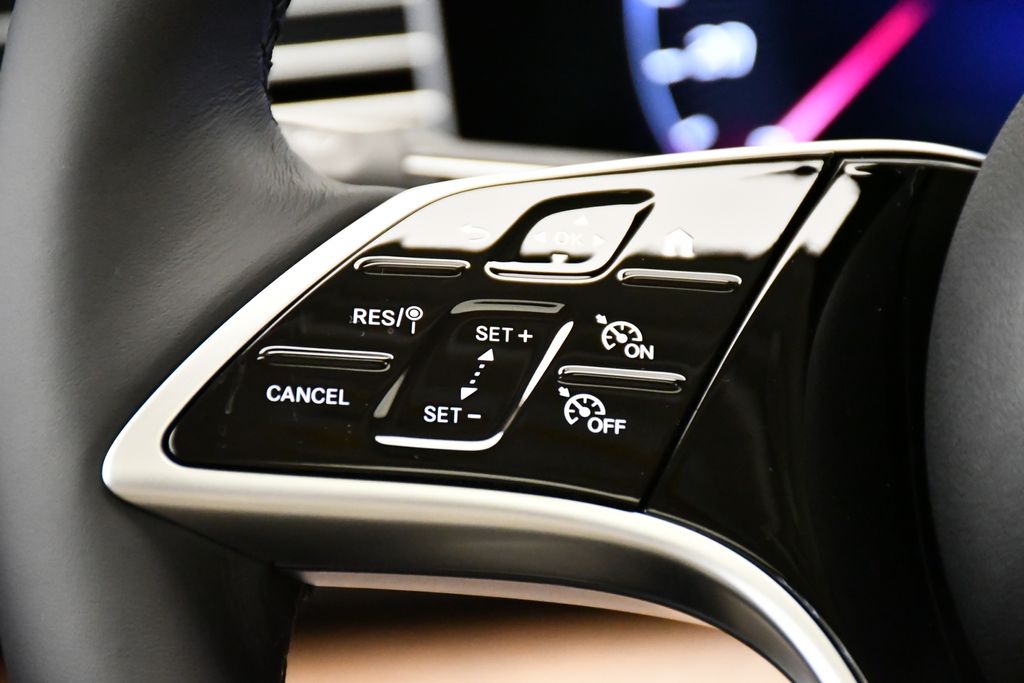 Thumbnail: 2026 Mercedes-Benz GLE - 23