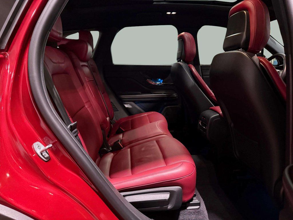 Certified Used 2023 Red Carpet Metallic Tinted Clearcoat Lincoln Reserve image 26