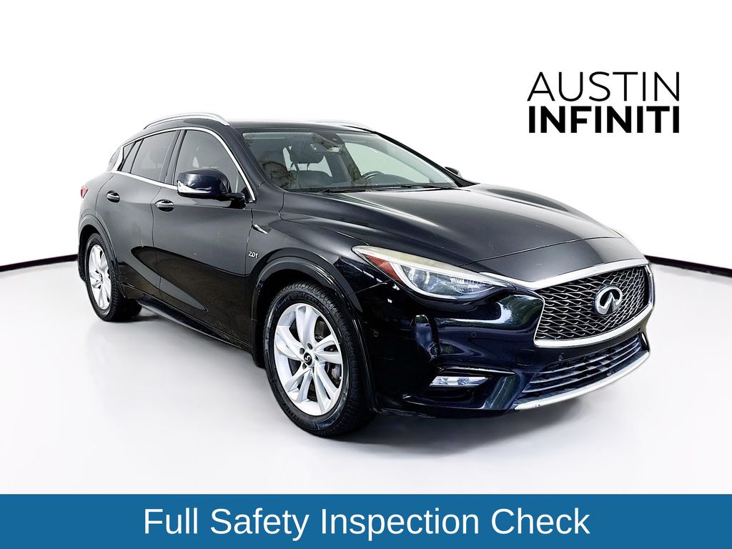  2018 INFINITI QX30 Premium FWD   