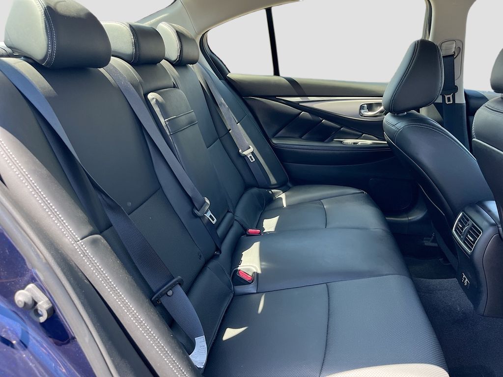 Used 2024 Blue INFINITI LUXE image 28