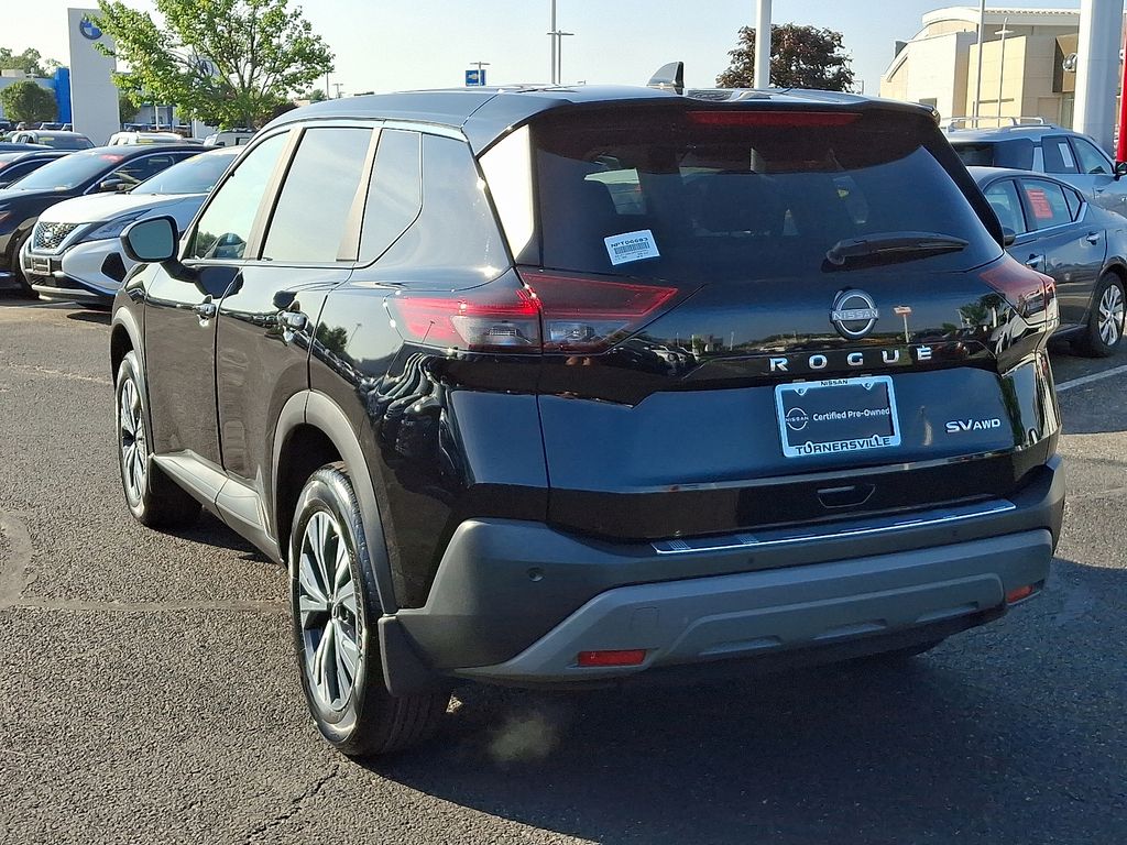 Thumbnail: 2023 Nissan Rogue - 4