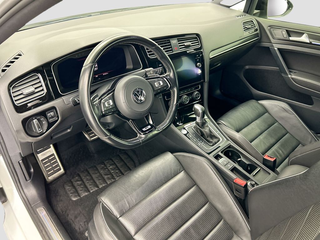 Thumbnail: 2019 Volkswagen Golf - 9