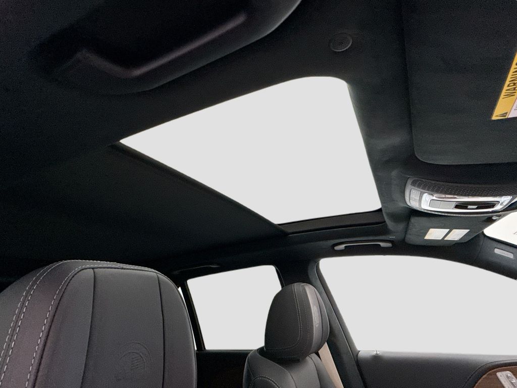 Thumbnail: 2026 Mercedes-Benz GLE - 17