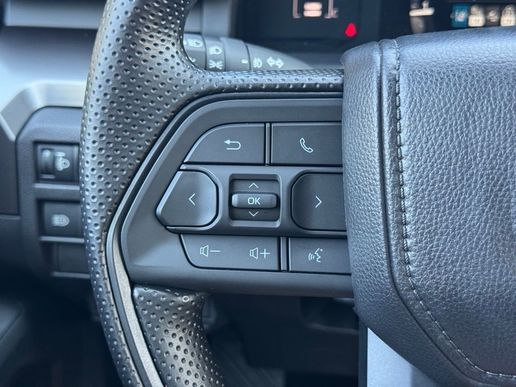 2025 Toyota Tacoma SR5 Double Cab photo 20