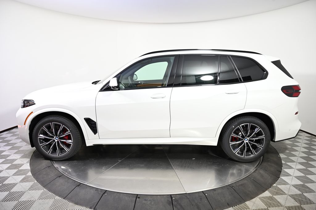 Thumbnail: 2026 BMW X5 - 2