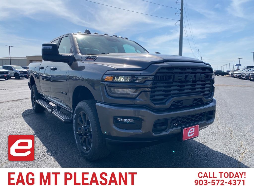 2026 RAM 2500 Big Horn Crew Cab 4WD