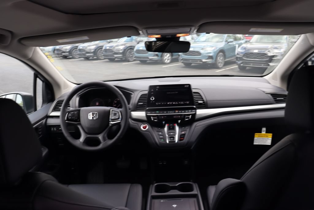 Thumbnail: 2026 Honda Odyssey - 18