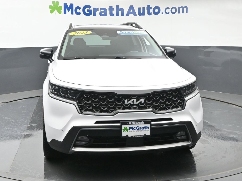 Certified Used 2023 White Kia X-Line SX Prestige image 4