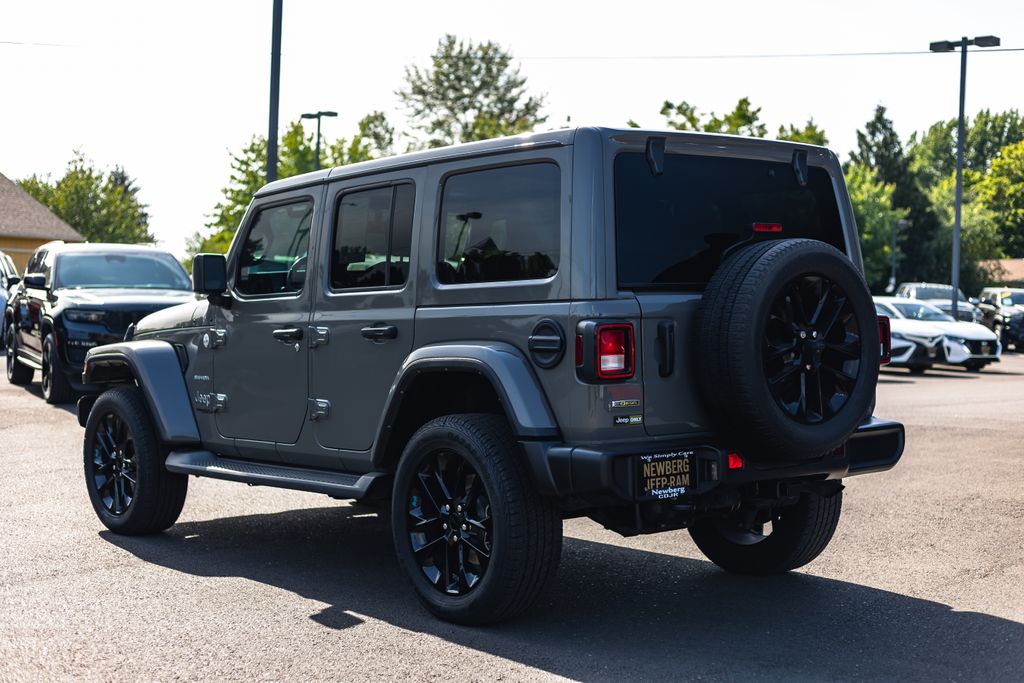 2021 Jeep Wrangler Unlimited Unlimited Sahara thumbnail 10