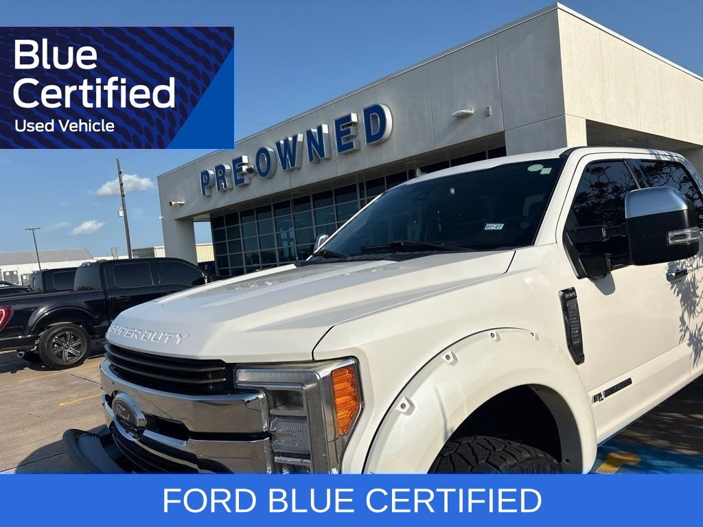 2019 Ford F-250SD King Ranch White at Autostrade