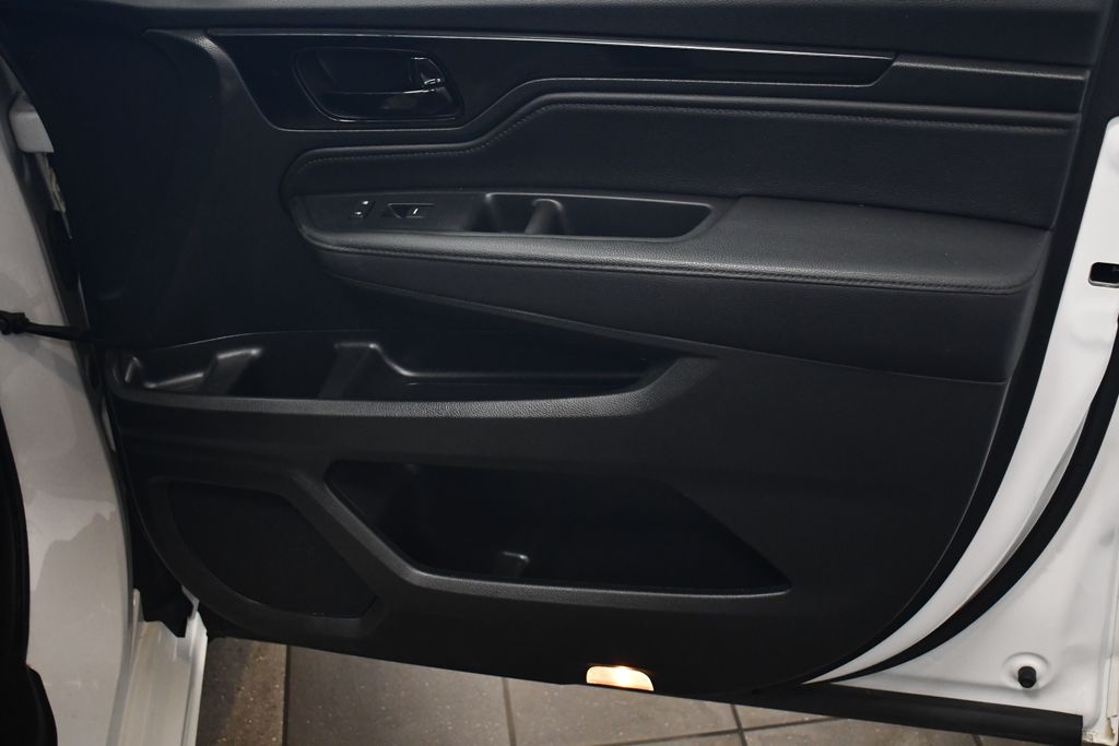 Thumbnail: 2023 Honda Odyssey - 32