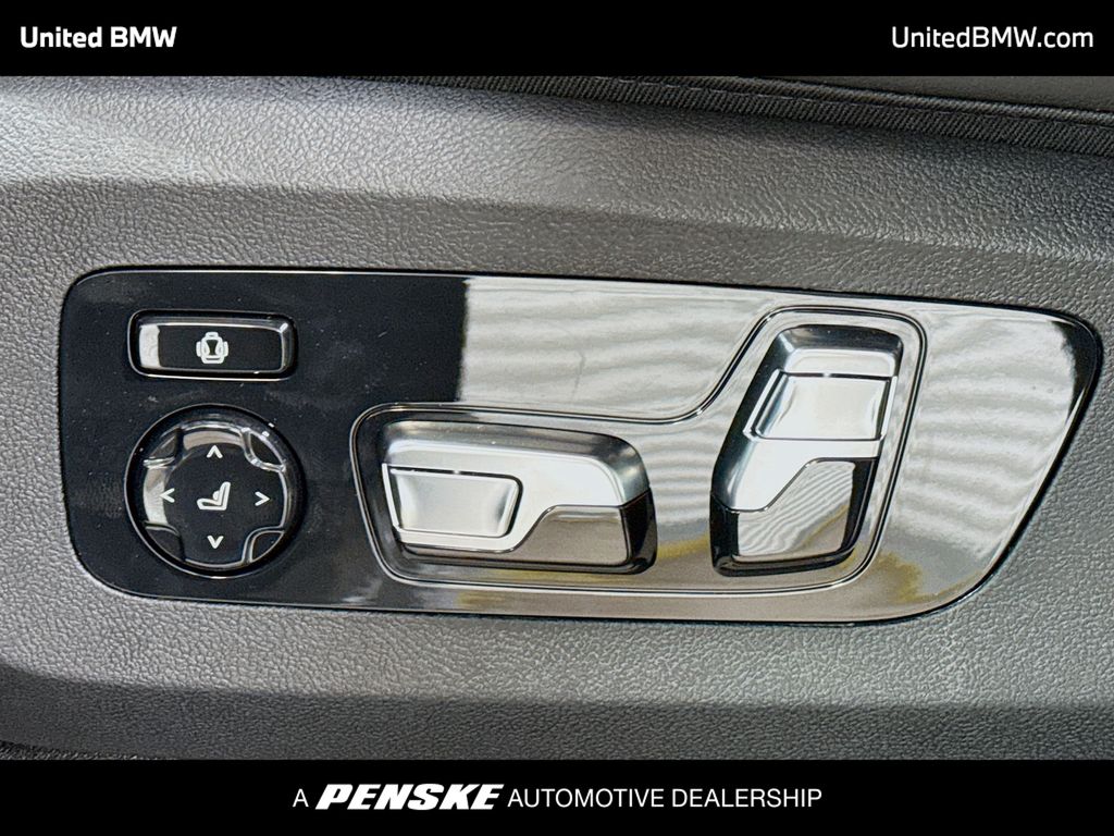 Thumbnail: 2026 BMW X5 - 4
