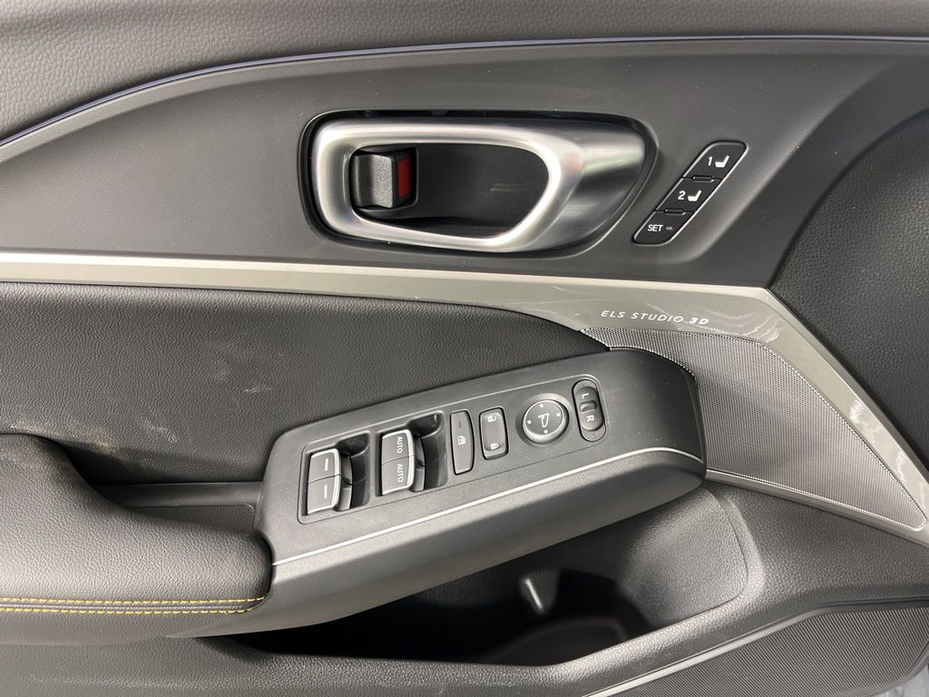 Thumbnail: 2026 Acura Integra - 26