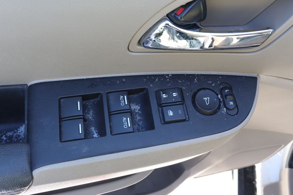 Thumbnail: 2016 Honda Odyssey - 13