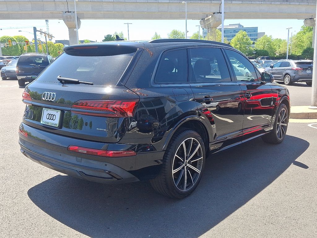 2022 Audi Q7 Premium Plus 4