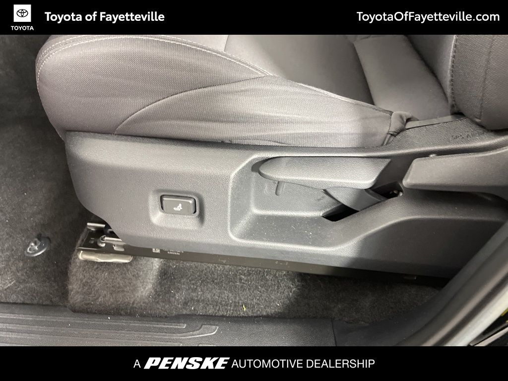 Thumbnail: 2025 Toyota Tacoma - 24