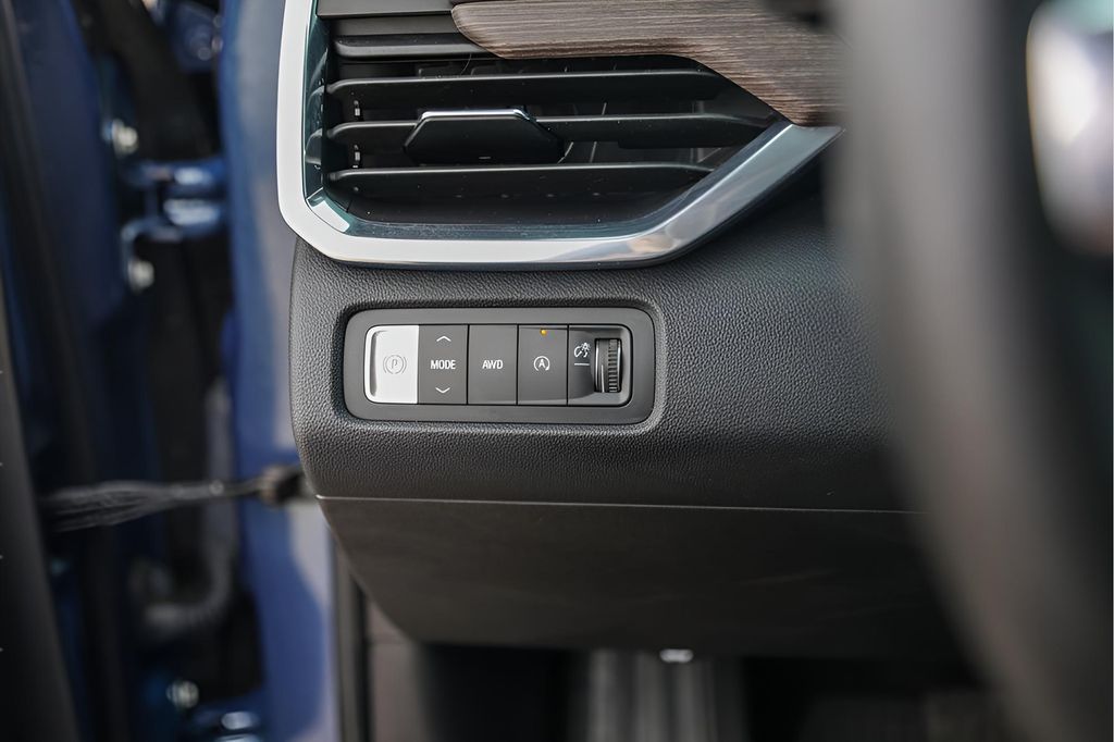 Used Car 2024 Gmc Acadia  Denali For Sale Under $50,000 In Austin, Texas