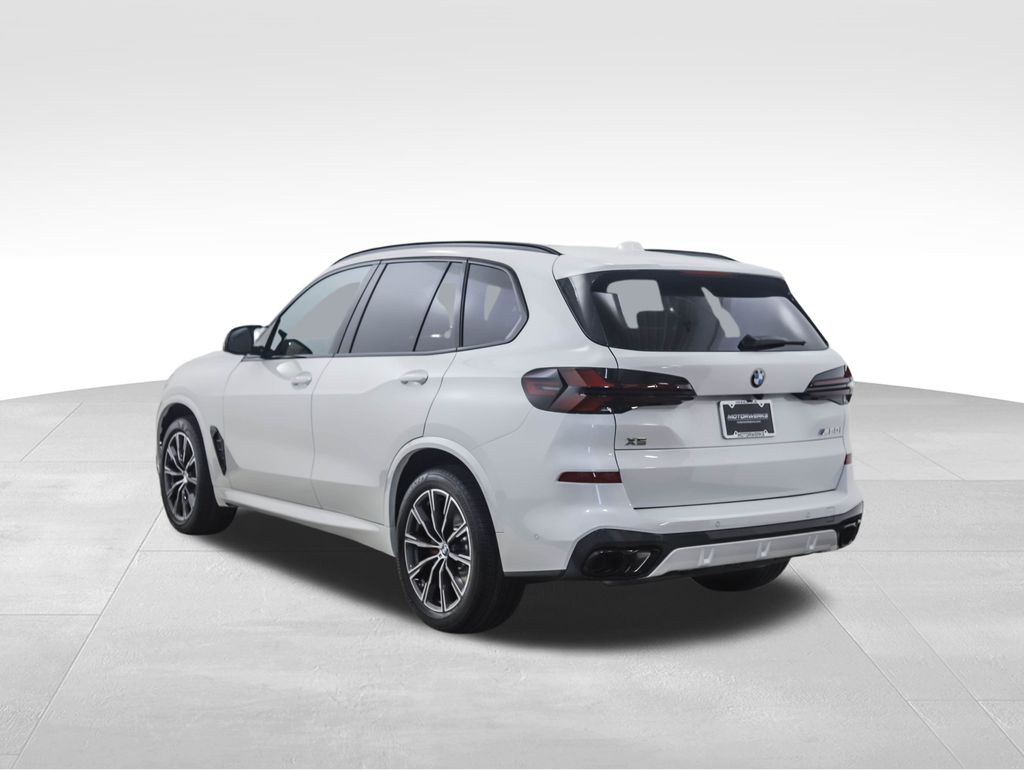 2025 BMW X5 M60i 3