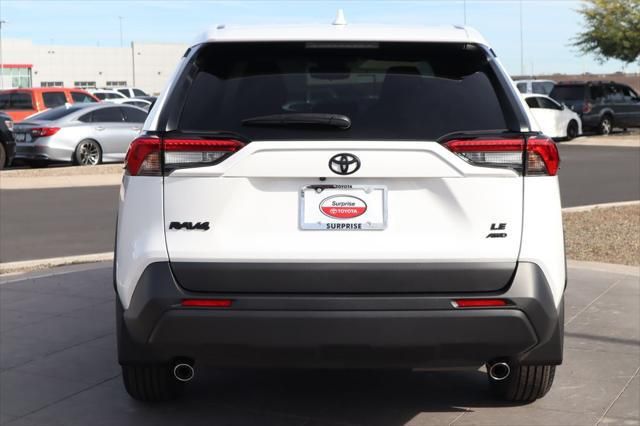 Thumbnail: 2025 Toyota RAV4 - 6