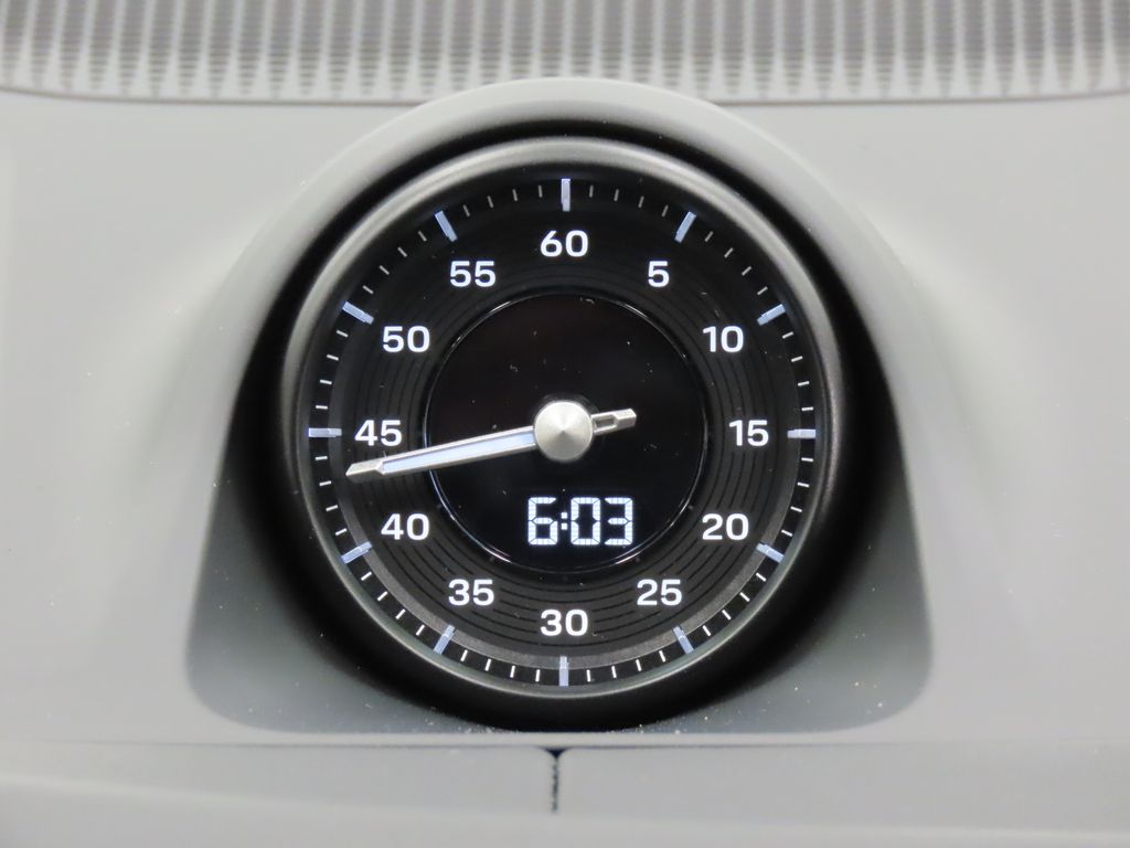 Thumbnail: 2026 Porsche  - 26