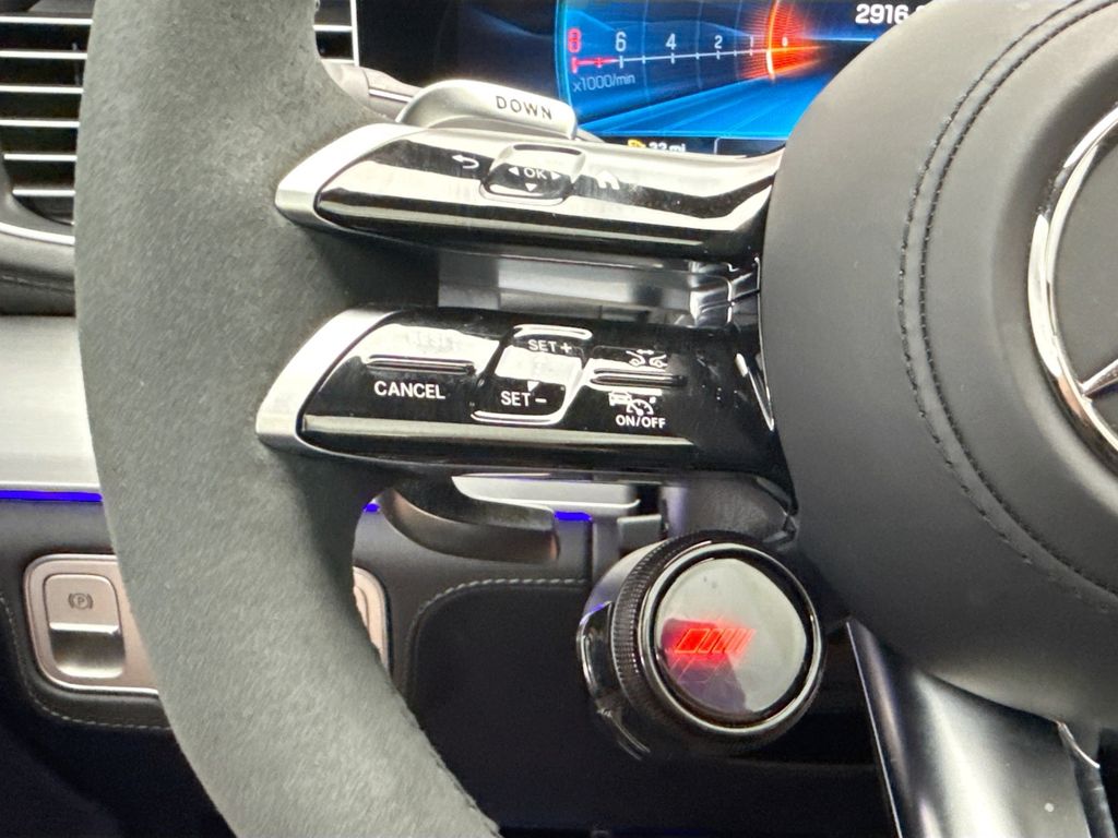 Thumbnail: 2025 Mercedes-Benz GLE - 11