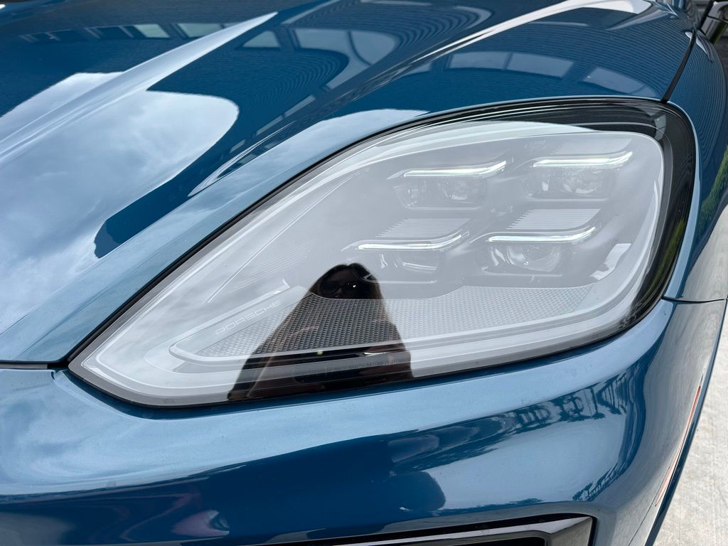 Thumbnail: 2025 Porsche  - 13